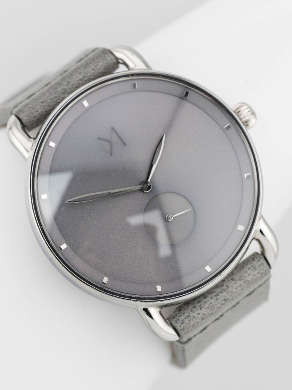 MVMT Revolver Gotham MR01-SGR Men's Gray Quartz Analog Watch Fresh Battery